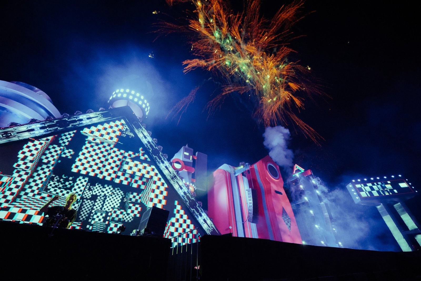 Abstract Festival — palco e experiência