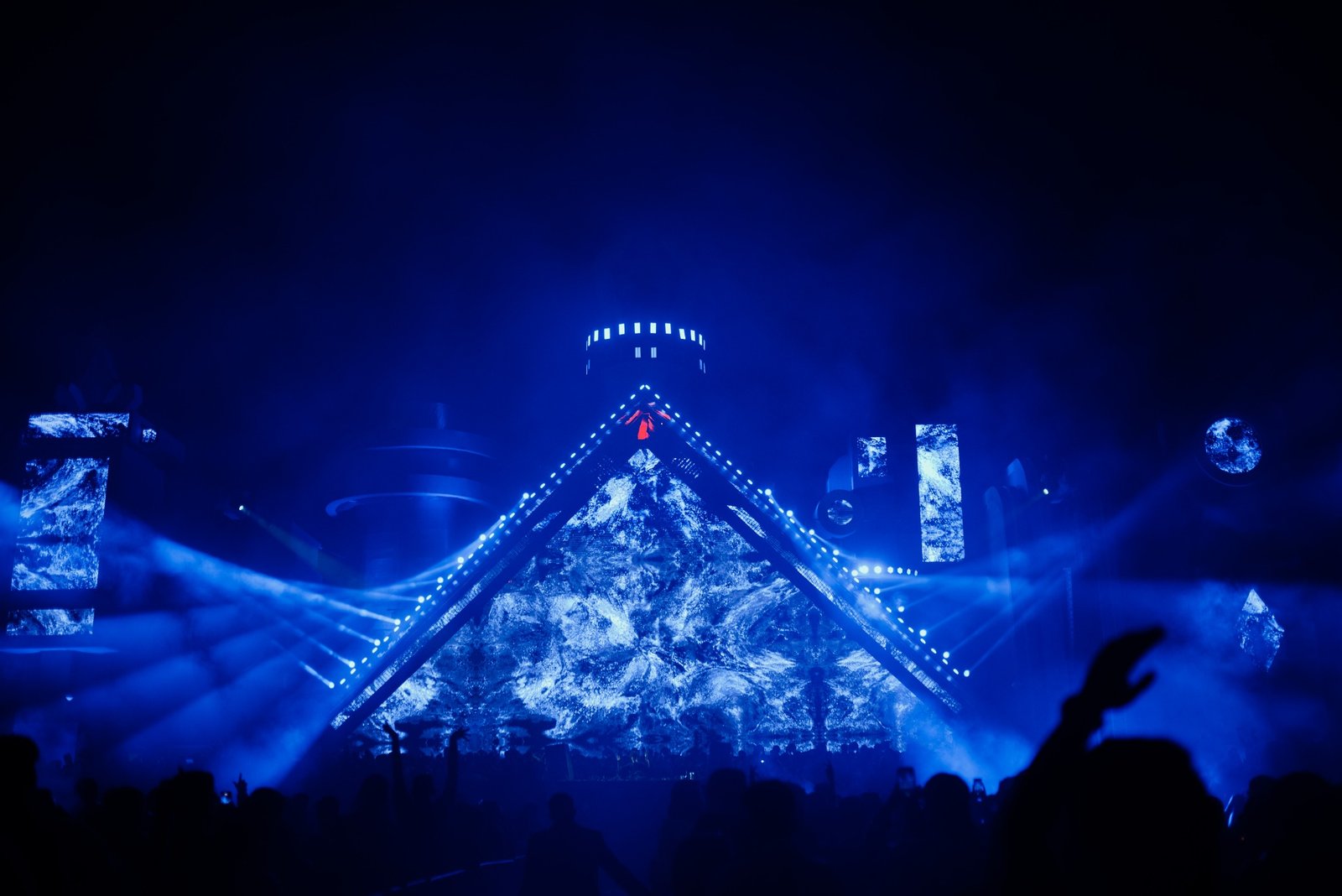Abstract Festival — palco e experiência